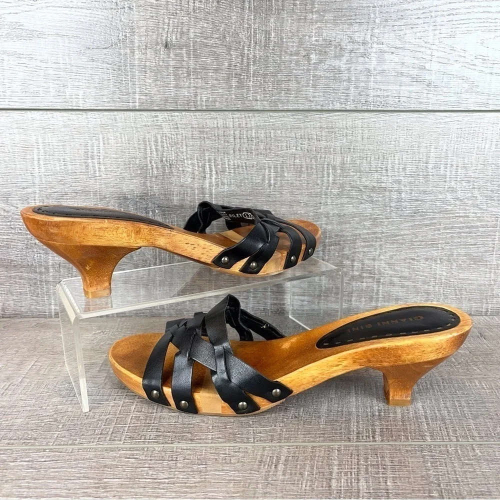 Gianni Bini sz 8.5 Riley black leather cross strap wood clog heeled sandals